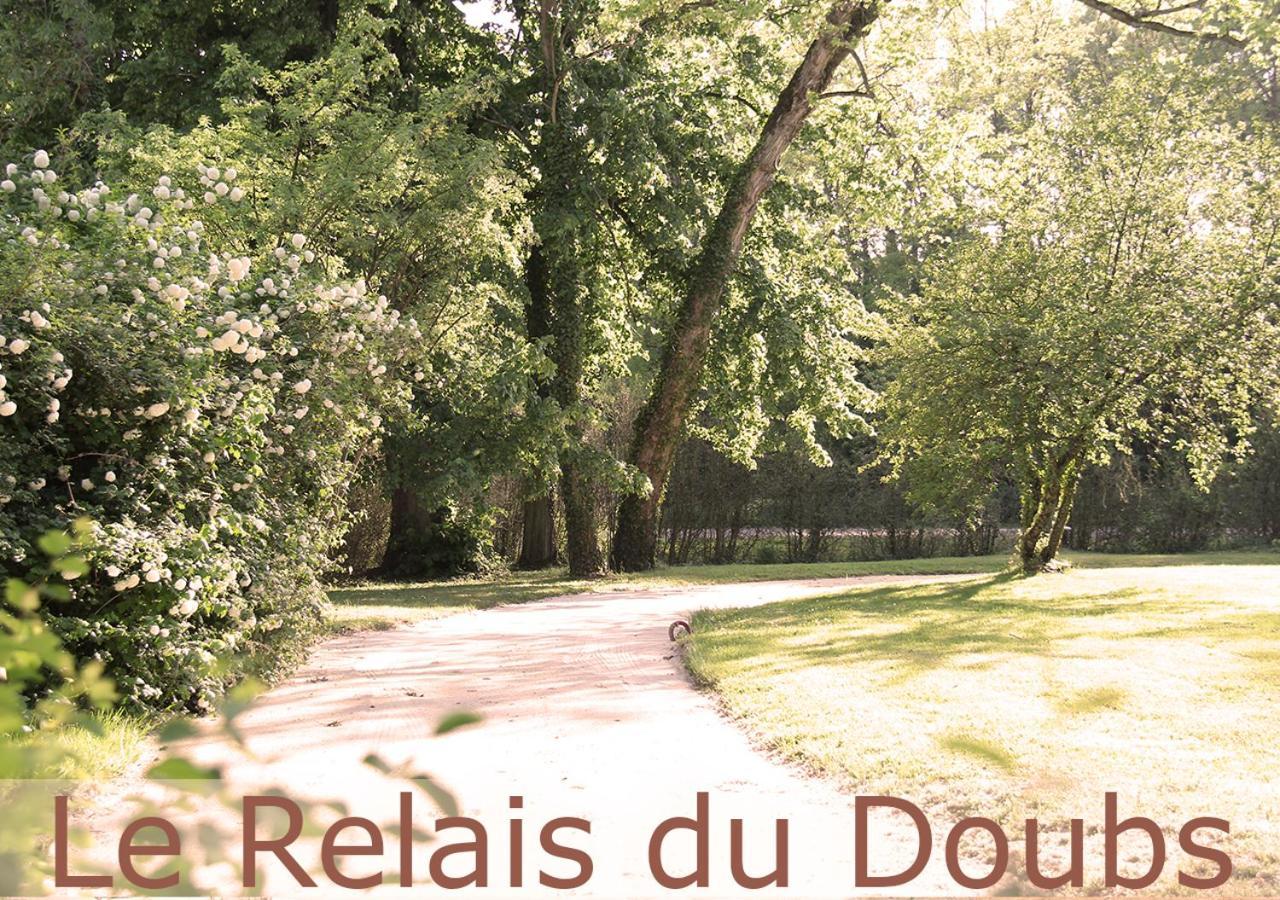 Le Relais Du Doubs En Bourgogne Bed & Breakfast Ciel ภายนอก รูปภาพ