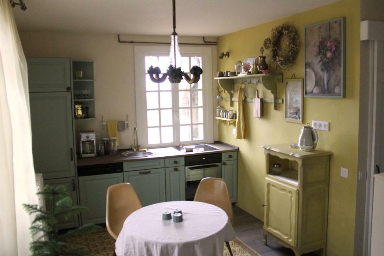 Le Relais Du Doubs En Bourgogne Bed & Breakfast Ciel ภายนอก รูปภาพ